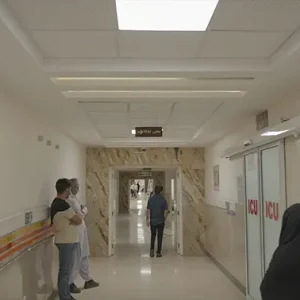 نمای حرکتی از سالن به بخش ICU