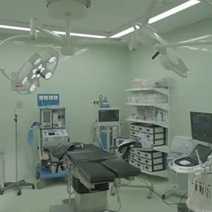 حرکت دالی اوت از اتاق عمل