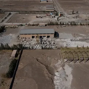 تصویر هوایی واید از کارخانه سنگ